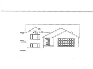 2461 Star Ave S, Grand Forks, ND 58201