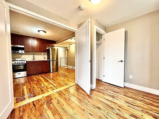 Rented by Doorway NYC, LLC | media 25