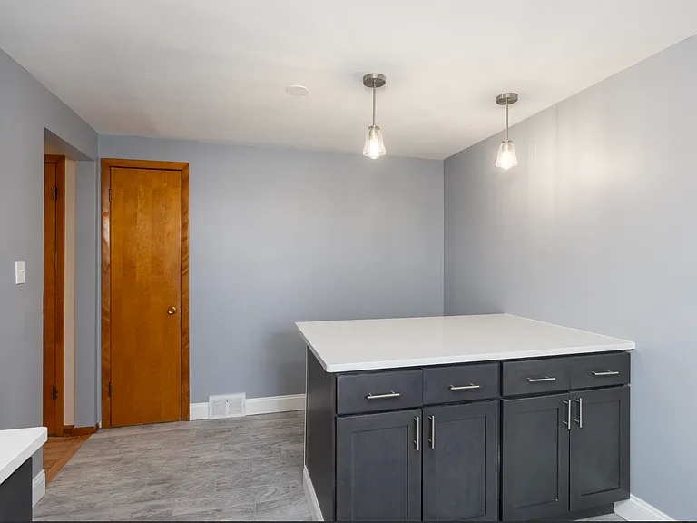 85 Rosemary Ave #2 — Photo 3