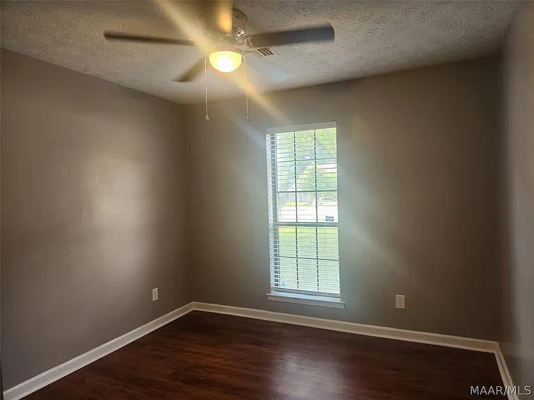 1214 Camellia Woods Ct — Photo 22