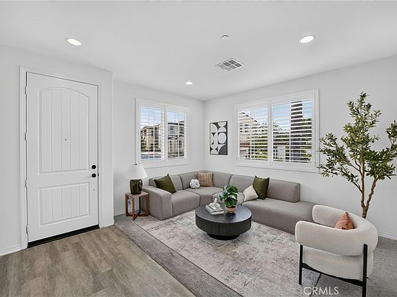 4th image of 1115 N Vecino Ln