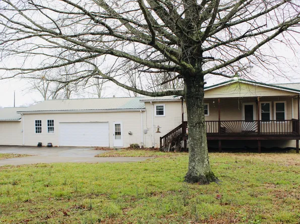 1083 Finnie Simmons Rd, Woodbury, TN 37190