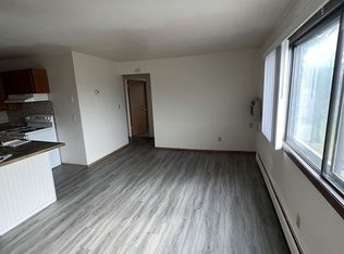 903 18th St S, Moorhead, MN 56560