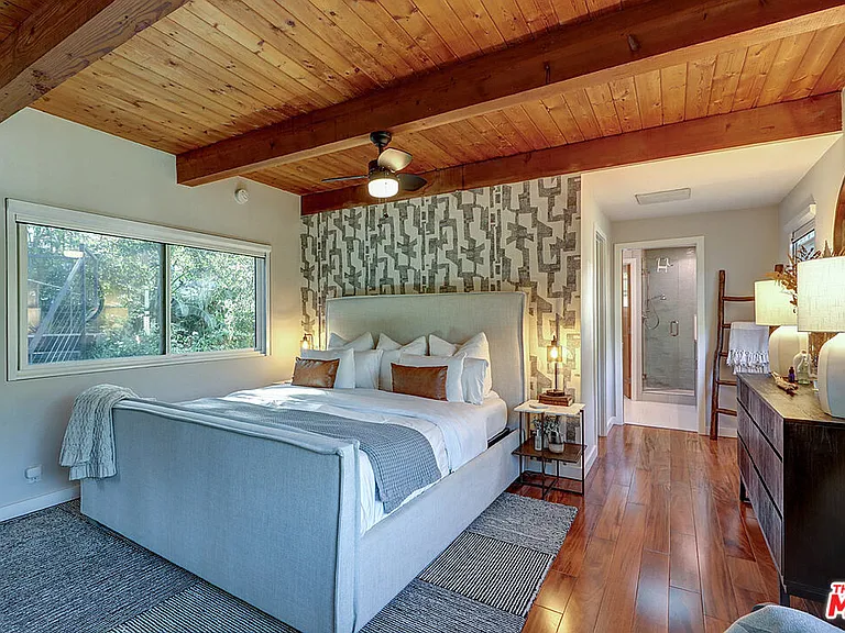 8326 Ridpath Dr — Photo 27