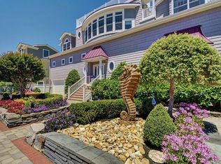 7 E 35th St, Brant Beach, NJ 08008