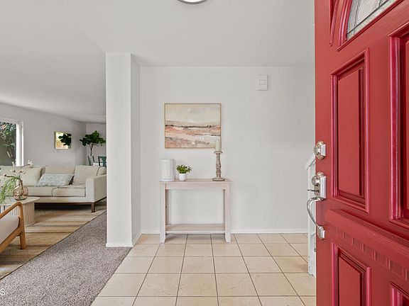 2nd image of 3807 Olivo Ct
