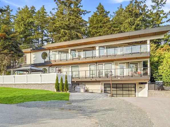 15472 Buena Vista Ave, White Rock, BC V4B 1Z1