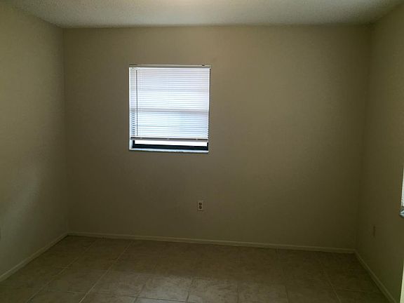 5th image of 1812 Vamo Dr