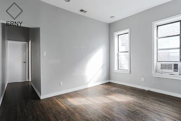 Rented by ERNY LLC | media 14