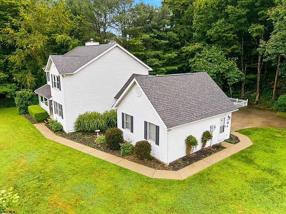 5th image of 1416 Arcadia Dr