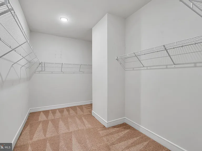 42281 Belgrave Gardens Ter — Photo 34
