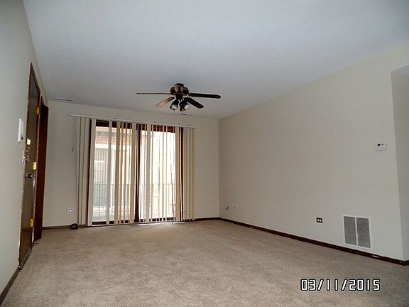 3rd image of 3456 N Harlem Ave #28