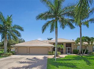 1917 SE 17th Pl, Cape Coral, FL 33990