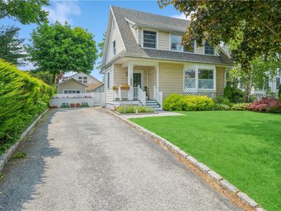 148 Longview Avenue, White Plains, NY, 10605