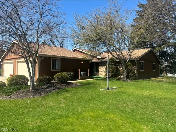 1429 Timberland Ln, Twinsburg, OH 44087