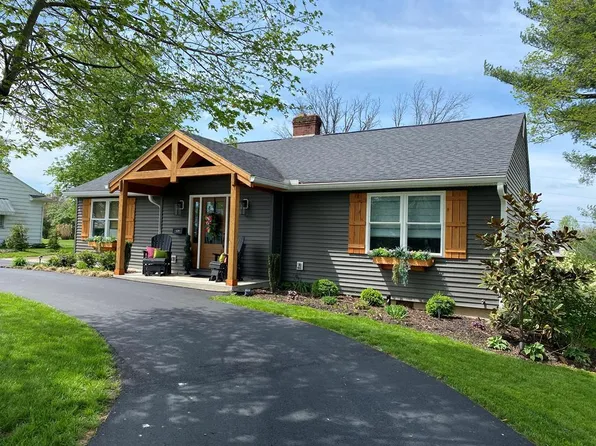 109 N Parkwood Dr, Flemingsburg, KY 41041