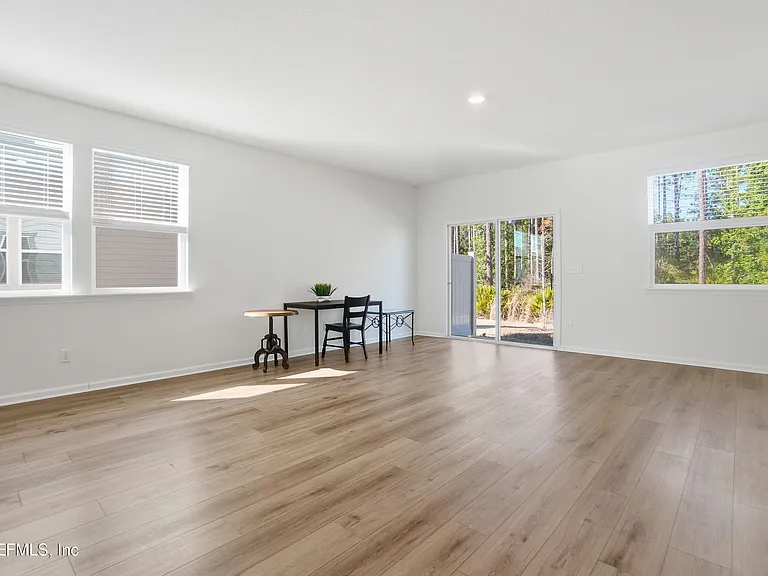 7662 Merchants Way — Photo 12