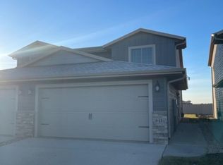 9451 W Dolores Dr, Sioux Falls, SD 57106