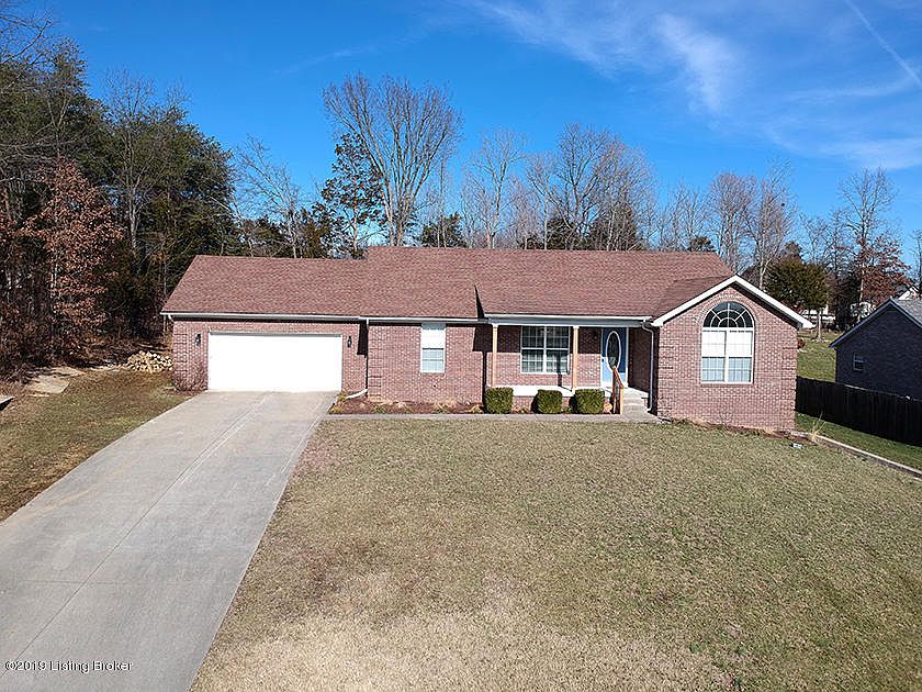1st image of 210 Hardwood Dr