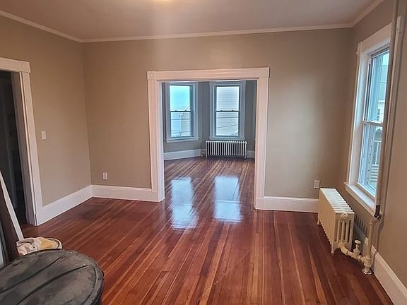 3rd image of 85 Faunbar Ave #85