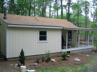 1329 Kroucher Rd, Stroudsburg, PA 18360