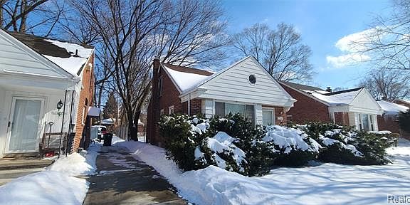 2nd image of 12674 Woodmont Ave