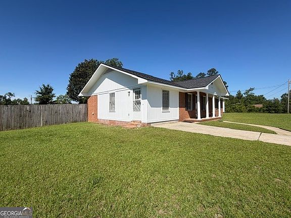 3rd image of 149 Old Petross Cir