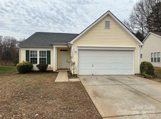 1533 Hollow Maple Dr, Charlotte, NC 28216