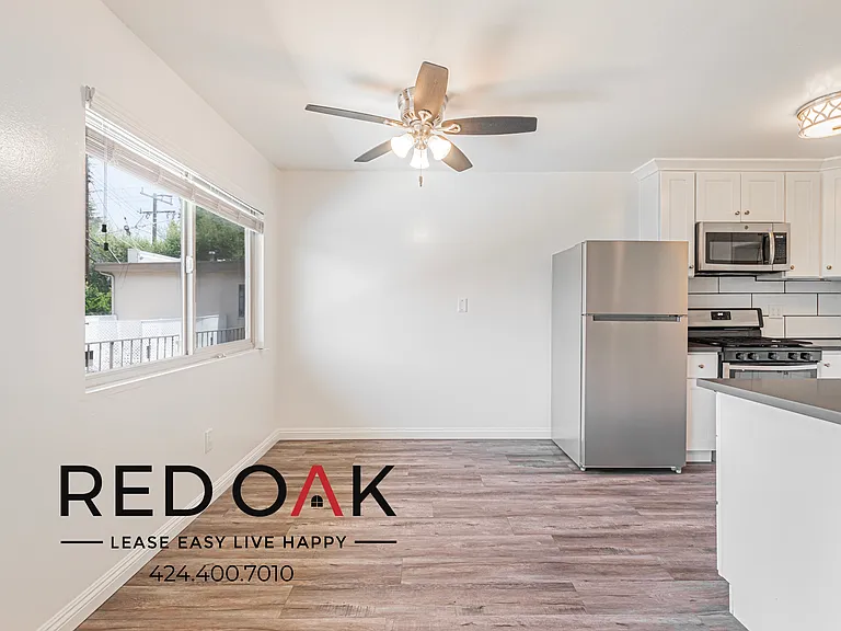 911 Monterey Ave #18 — Photo 6