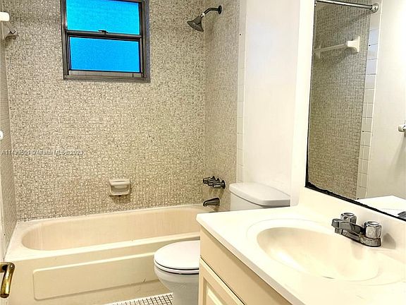 5th image of 2825 NE 201st Ter APT M221