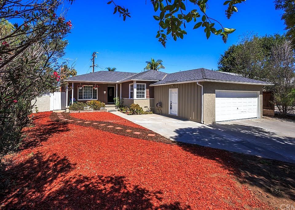 1st image of 14617 La Mesa Dr