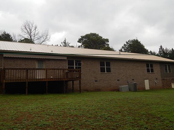 4th image of 46 Walthall Ct