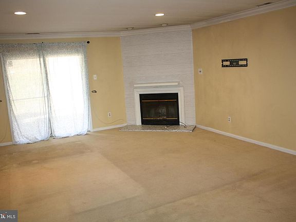 2nd image of 15 Fair Oaks Ct