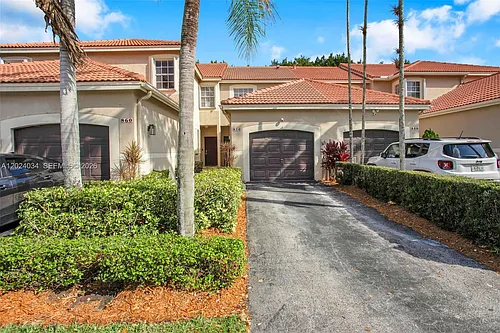 850 Sorrento Dr Photo 1