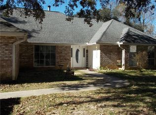 29249 Ironwood Rd, Livingston, LA 70754