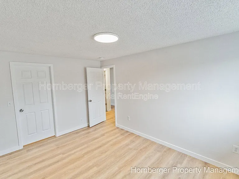 2807 E Boone Ave #3 — Photo 11