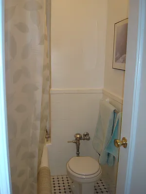 Rented by Metropolitan Equities | media 21