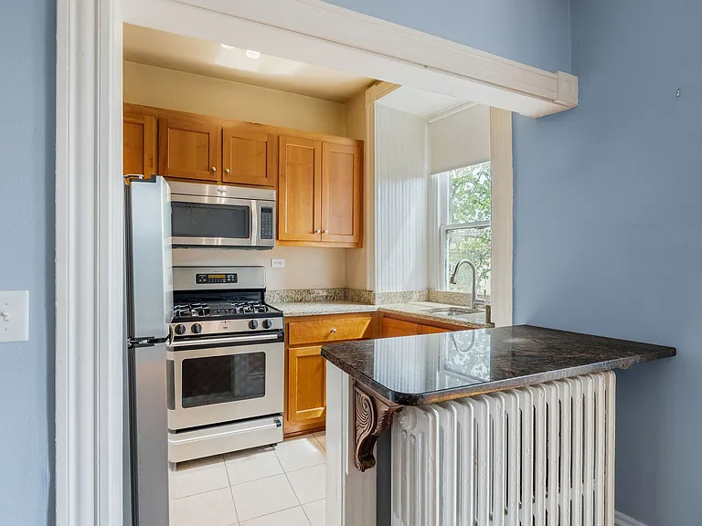 1206 Park Ave — Photo 8