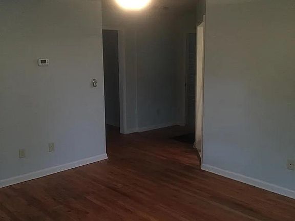 5th image of 410 19th St E