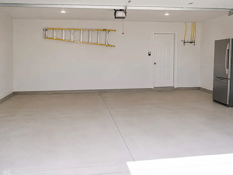 12968 Grenville St — Photo 30