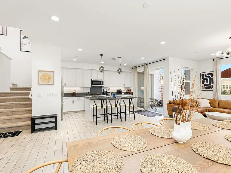 43092 Armonia Ct — Photo 18