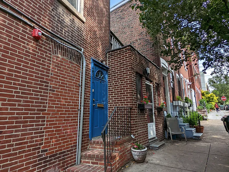 2501-meredith-st-2-25