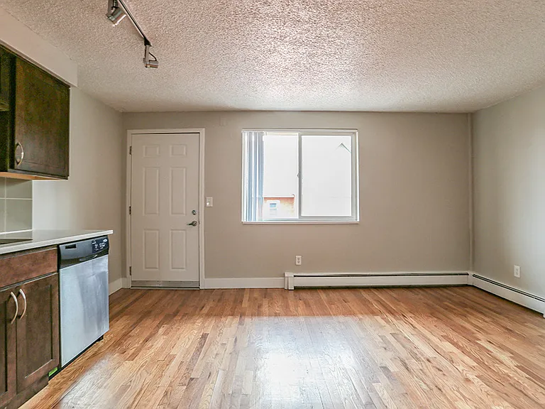 Lofts @ 1418 — Photo 31