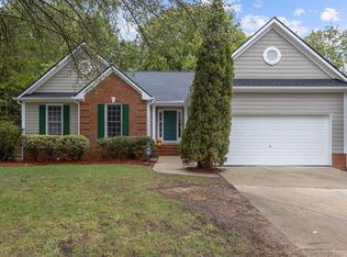 17 Vestrial Ln, Durham, NC 27703