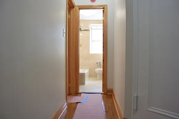 Sold by WRL Realty, LLC | media 19