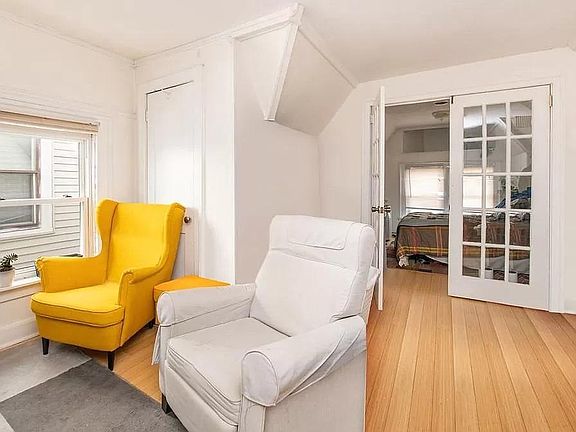 2nd image of 2531 N Murray Ave APT 3