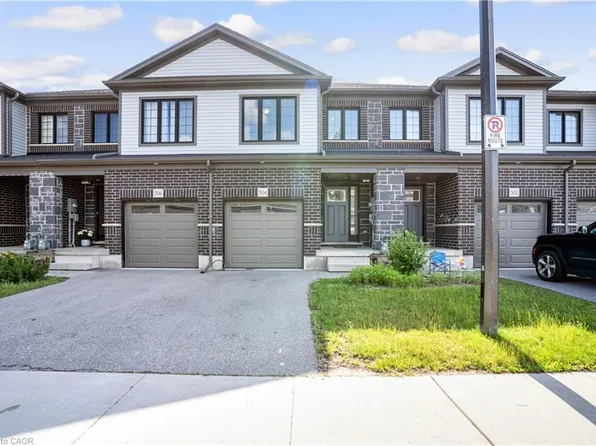 504 Woodlea Ct, Kitchener, ON N2R 0P8