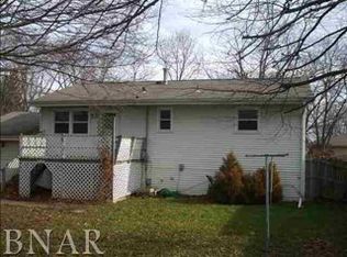 1208 Townley Dr, Bloomington, IL 61704