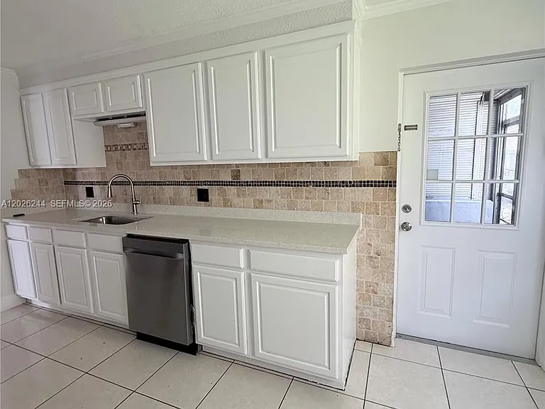 22217 SW 61st Ave — Photo 5