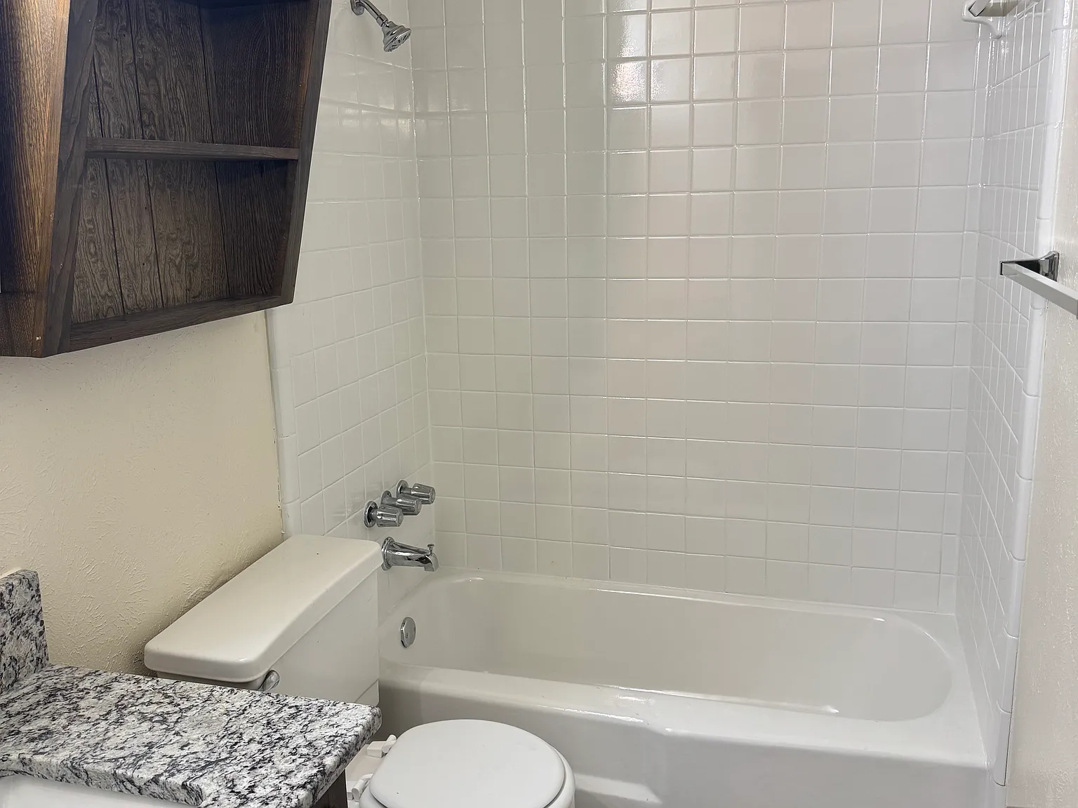 2 bed, 1163 sqft, $1,350 — Photo 4